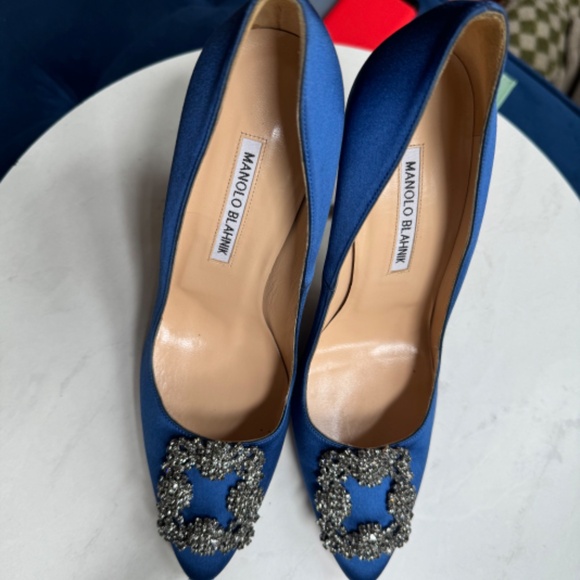 Manolo Blahnik Blue Satin Embellished Pumps - Picture 7 of 7